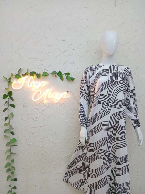 Premium Quality Printed Abaya